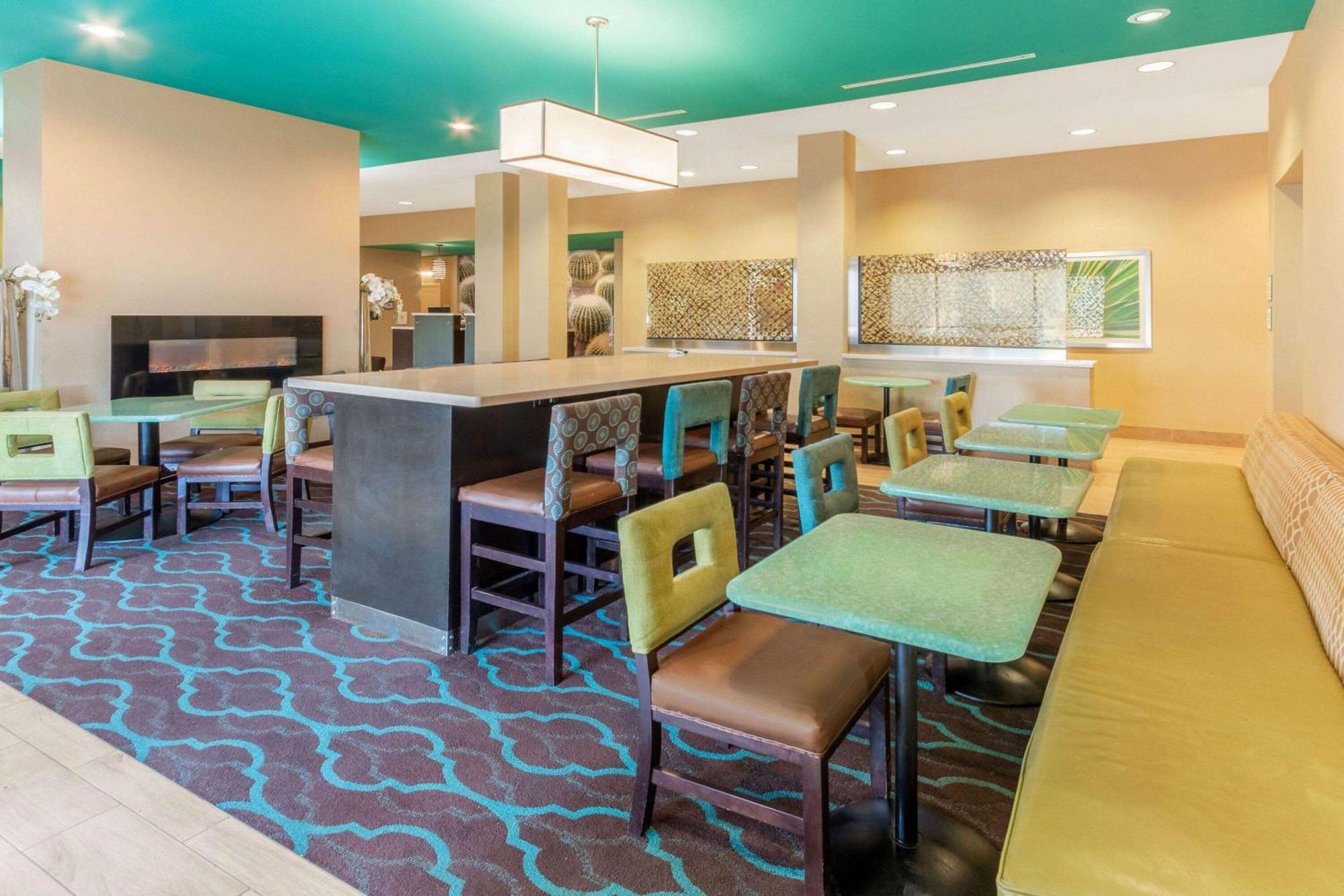 La Quinta By Wyndham Carlsbad Ξενοδοχείο Εξωτερικό φωτογραφία