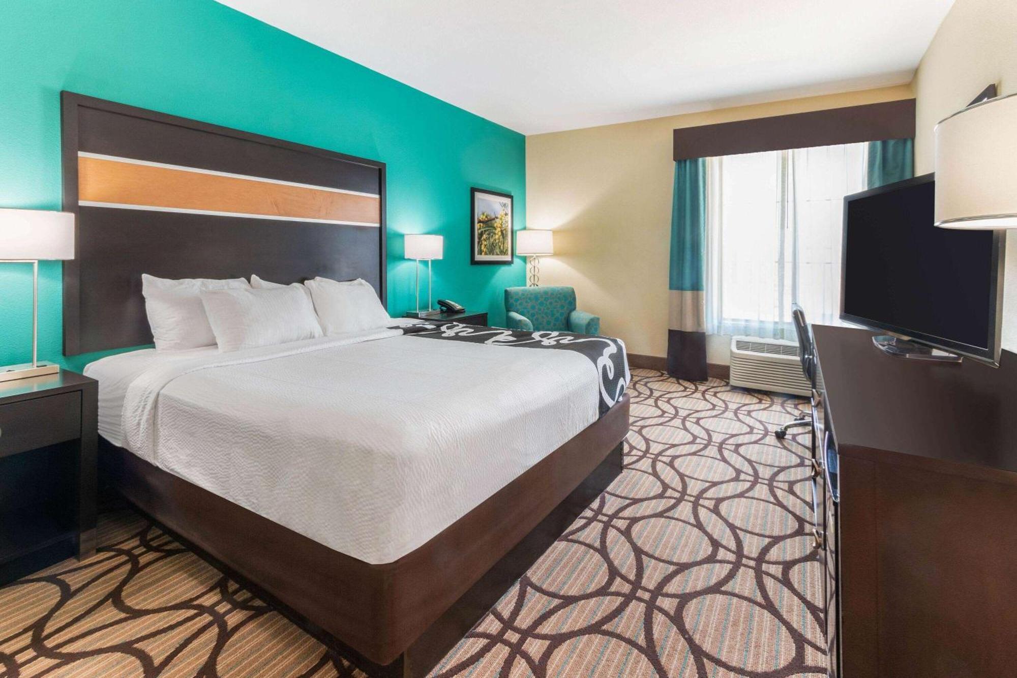 La Quinta By Wyndham Carlsbad Ξενοδοχείο Εξωτερικό φωτογραφία