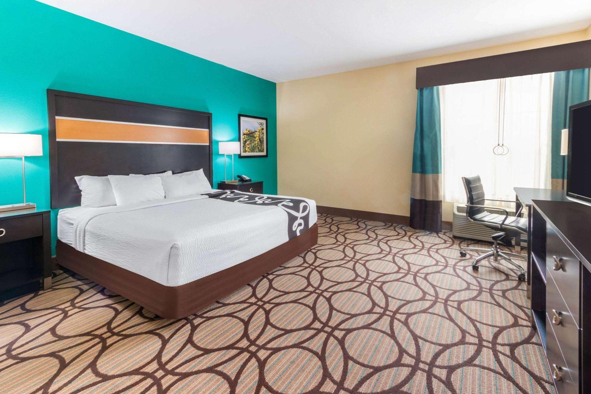 La Quinta By Wyndham Carlsbad Ξενοδοχείο Εξωτερικό φωτογραφία